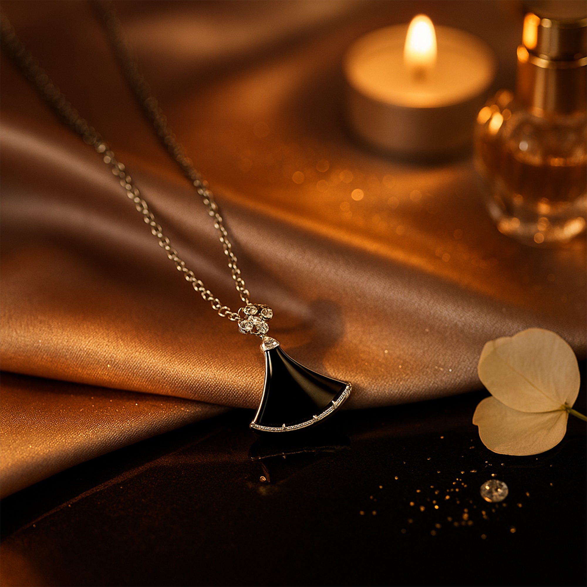 AG Collective Jewelry – Noir Belle Necklace