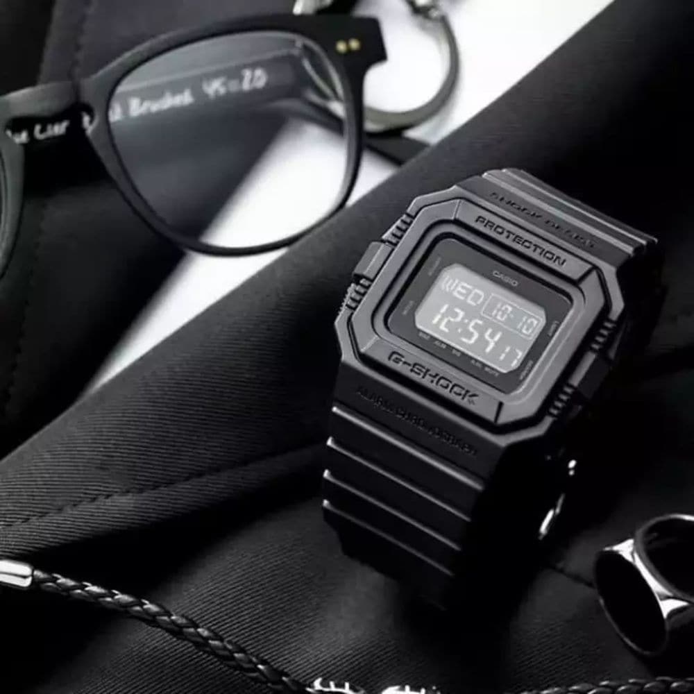 CASIO G-SHOCK DW-D5500BB-1DR SPECIAL COLOR MEN'S WATCH - H2 Hub Watches