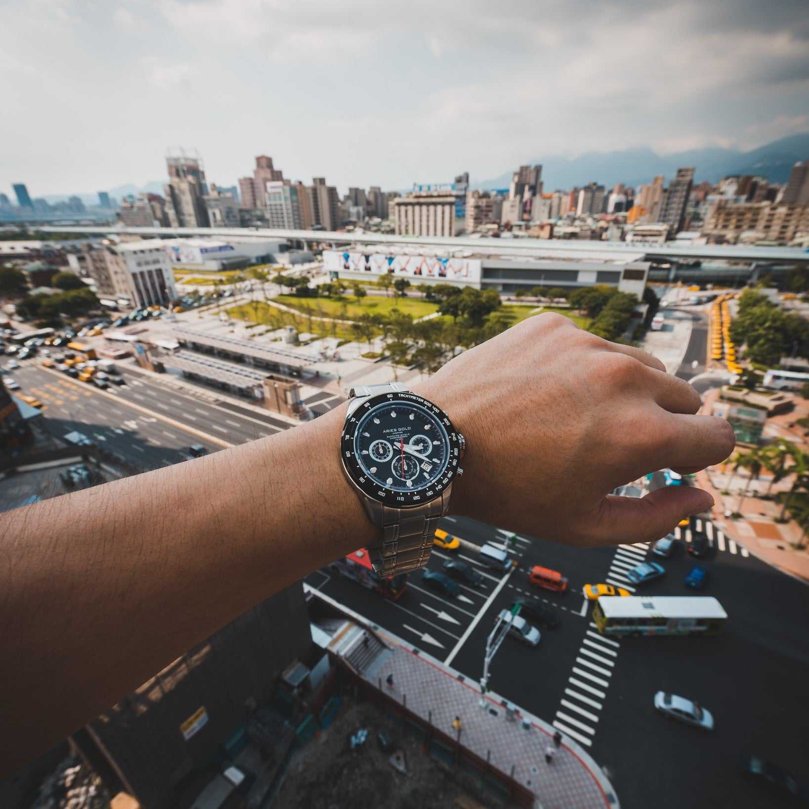 ARIES GOLD DRIFTER CHRONOGRAPH SILVER STAINLESS STEEL G 7001 SBK-BK MEN'S WATCH - H2 Hub Watches