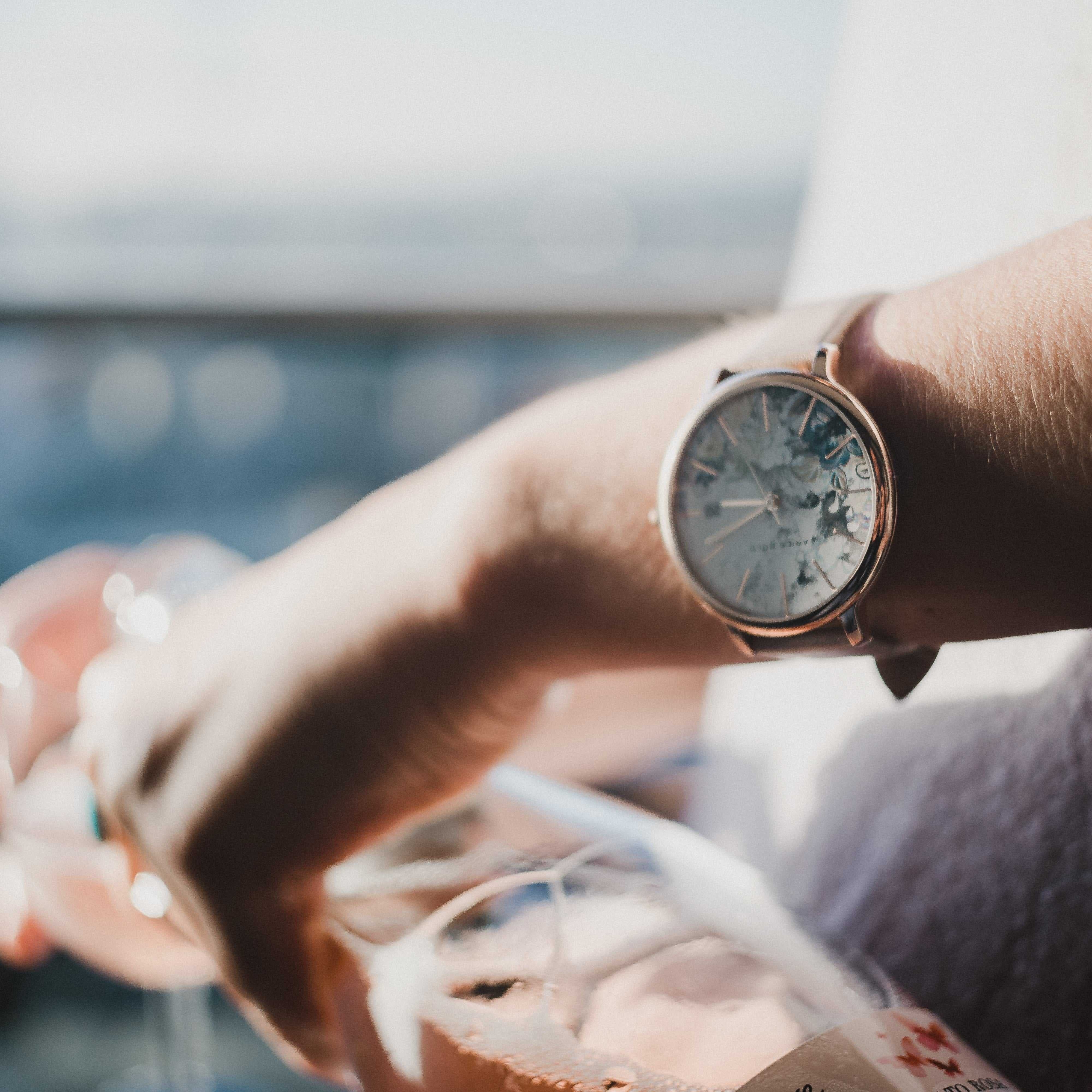 ARIES GOLD ENCHANT FLEUR ROSE GOLD STAINLESS STEEL L 5035 RG-GYFL LEATHER STRAP WOMEN'S WATCH - H2 Hub Watches