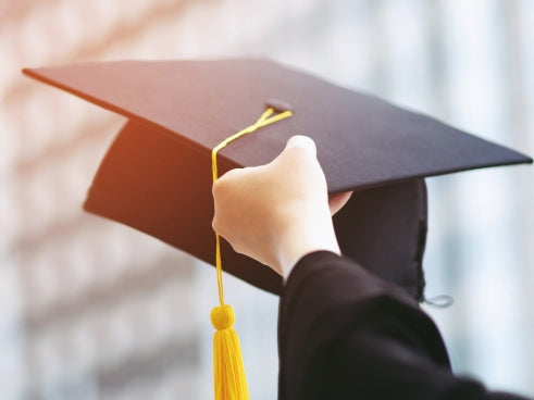 What is the best Naviforce watch for graduation?