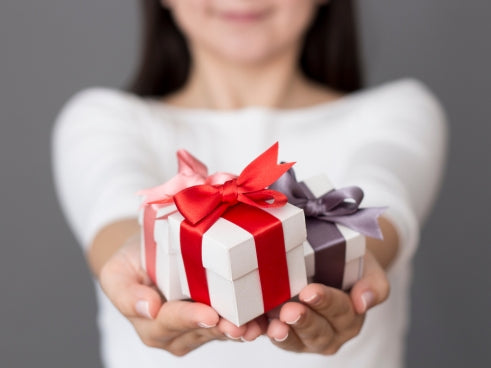 What is the best Luminox watch for gift giving?