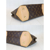 Louis Vuitton H24092403 (Very Good Condition)