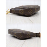 Louis Vuitton V24060631 (Good Condition)