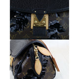 Louis Vuitton H24101904 (Very Good Condition)