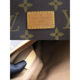 Louis Vuitton H24093004 (Good Condition)