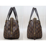 Louis Vuitton V24102303 (Good Condition)