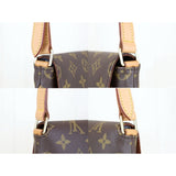 Louis Vuitton H24100701 (Excellent Condition)