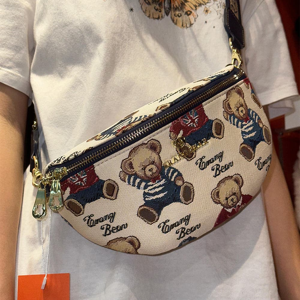 AG Collective Trendy Crossbody Waist Bag Cute Bear Printed Women's Belt Bag