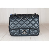 Chanel S24071003 (Very Good Condition)