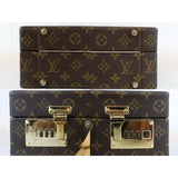 Louis Vuitton S24102407 (Very Good Condition)