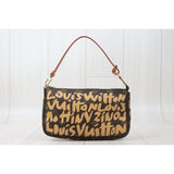 Louis Vuitton W24100603 (Good Condition)