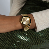 Guess Analog Gold Dial Stainless Steel Strap Women Watch GW0615L2