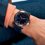 Guess Analog Blue Silicon Strap Unisex Watch GW0639G3