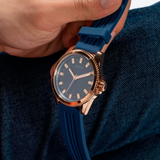 Guess Analog Blue Silicon Strap Unisex Watch GW0639G3