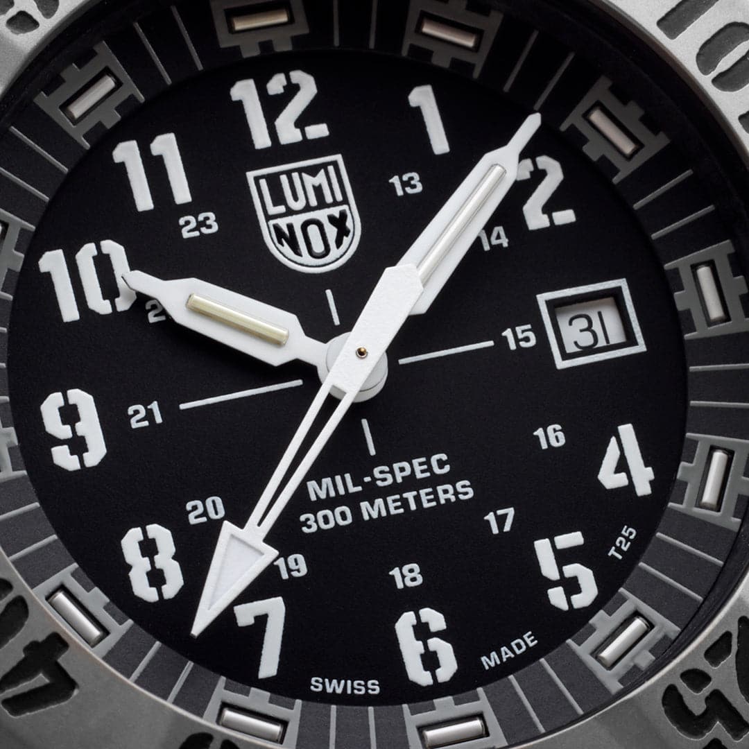 Luminox 300 sale
