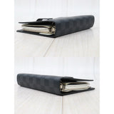 Louis Vuitton Q25021306 (Very Good Condition)