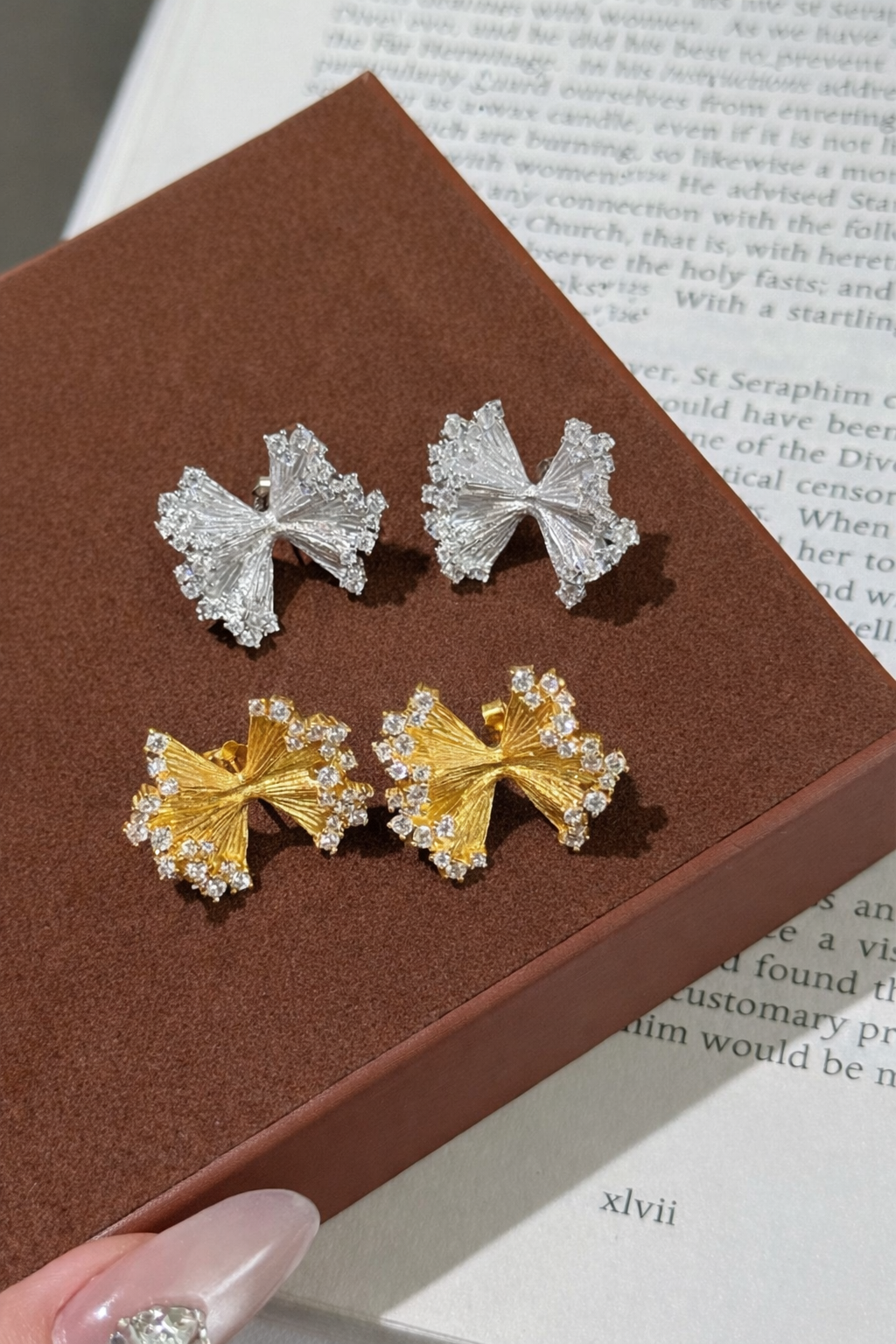 AG Collective Jewelry – Celestial Bow Sparkle Stud Earrings