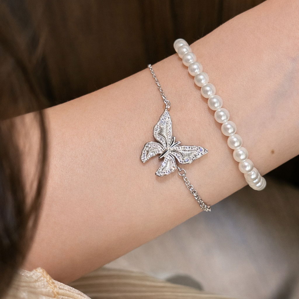 AG Collective Jewelry – Butterfly Lumière Bracelet (Gold / Silver)