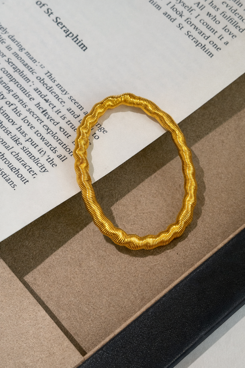 AG Collective Jewelry – Golden Wave Bangle