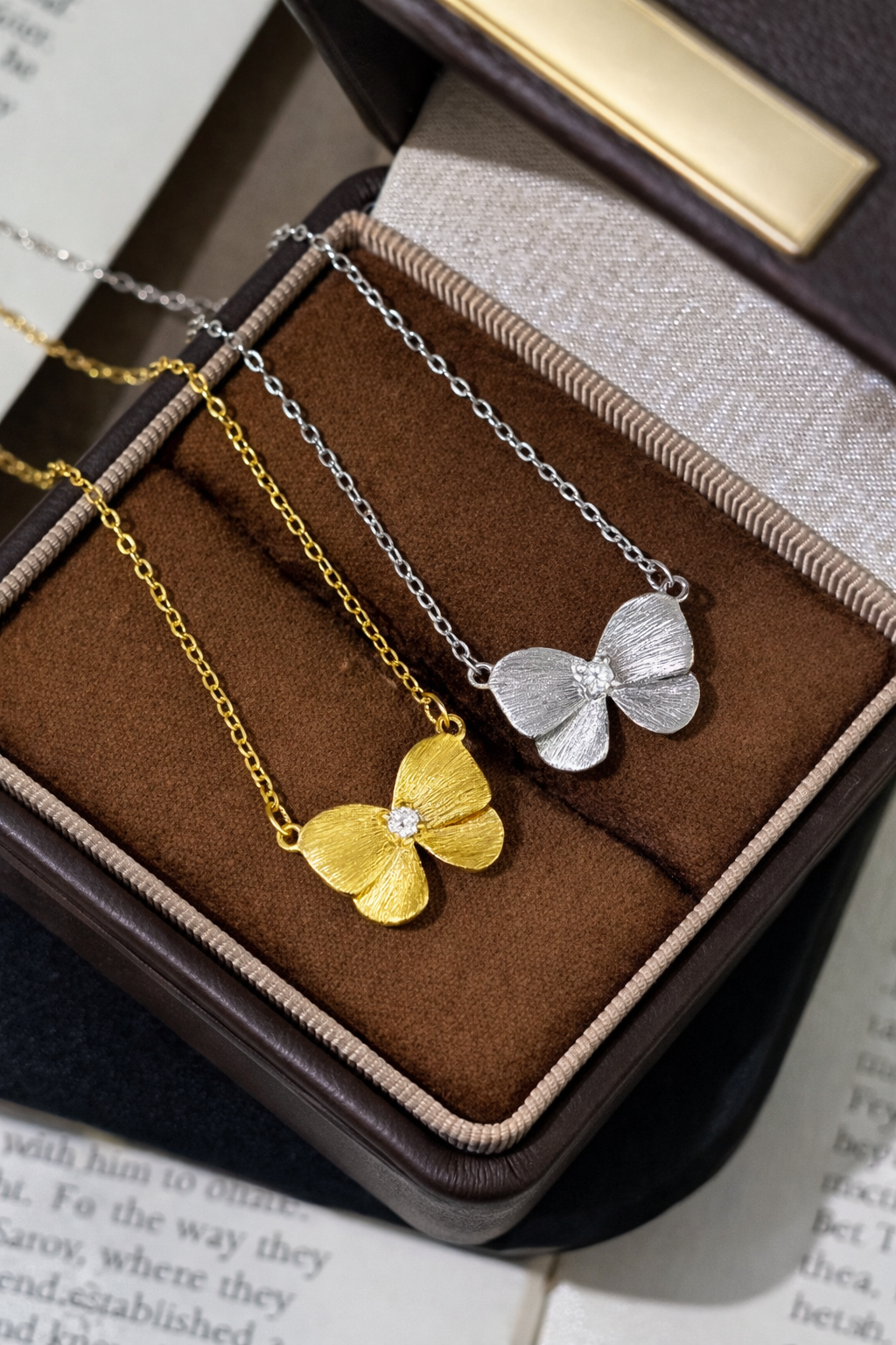 AG Collective Jewelry – Grace Bow Necklace