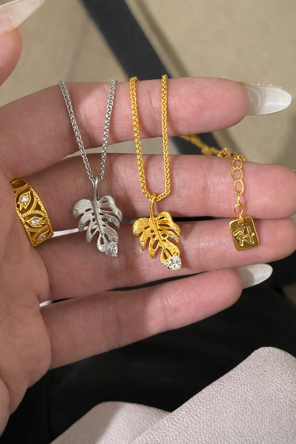 AG Collective Jewelry – Verdant Grace Leaf Necklace
