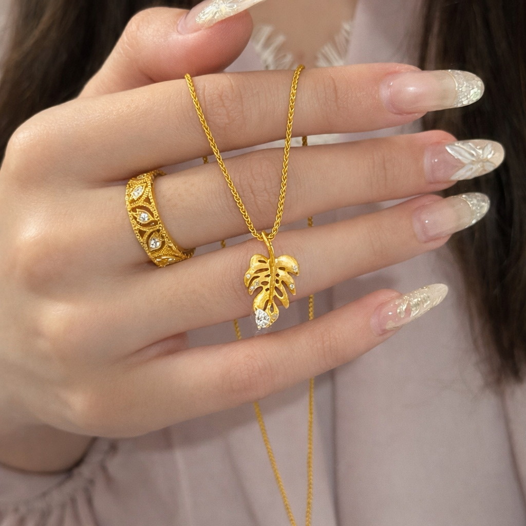 AG Collective Jewelry – Verdant Grace Leaf Necklace