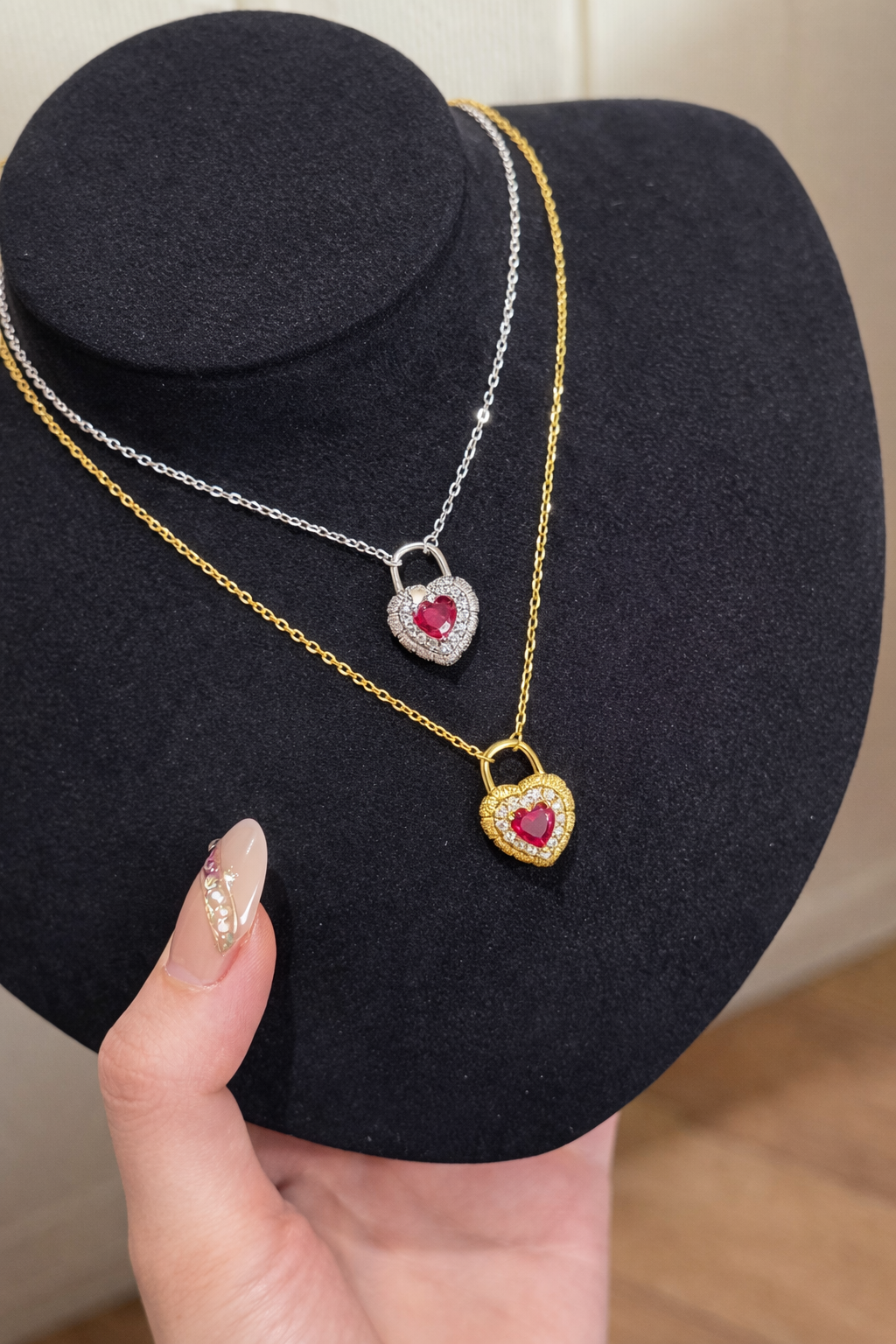 AG Collective Jewelry – Scarlet Lock Heart Necklace