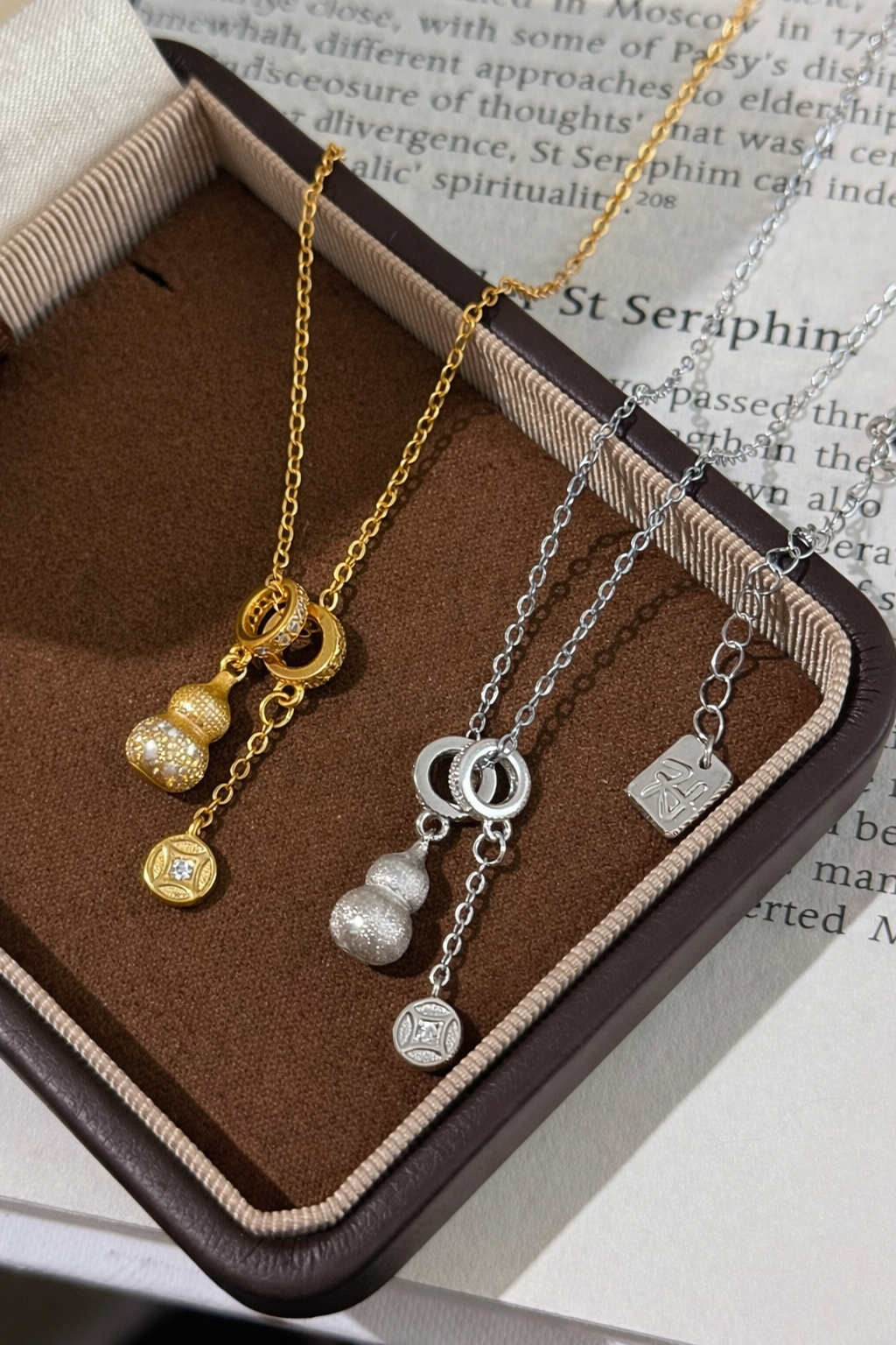 AG Collective Jewelry – Prosperity Gourd Trinity Necklace