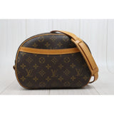 Louis Vuitton 25101501 (Good Condition)