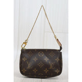 Louis Vuitton S25101802 (Very Good Condition)
