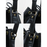 Louis Vuitton 25101607 (Good Condition)
