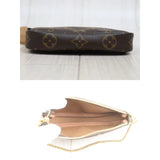 Louis Vuitton S25101802 (Very Good Condition)