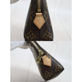 Louis Vuitton Monogram GM Pochette Cosmetics  25101401 (Very Good Condition)