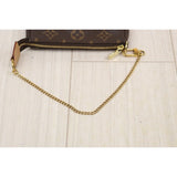 Louis Vuitton S25101802 (Very Good Condition)