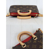 Louis Vuitton S25091006 (Very Good Condition)