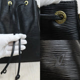 Louis Vuitton 25101607 (Good Condition)