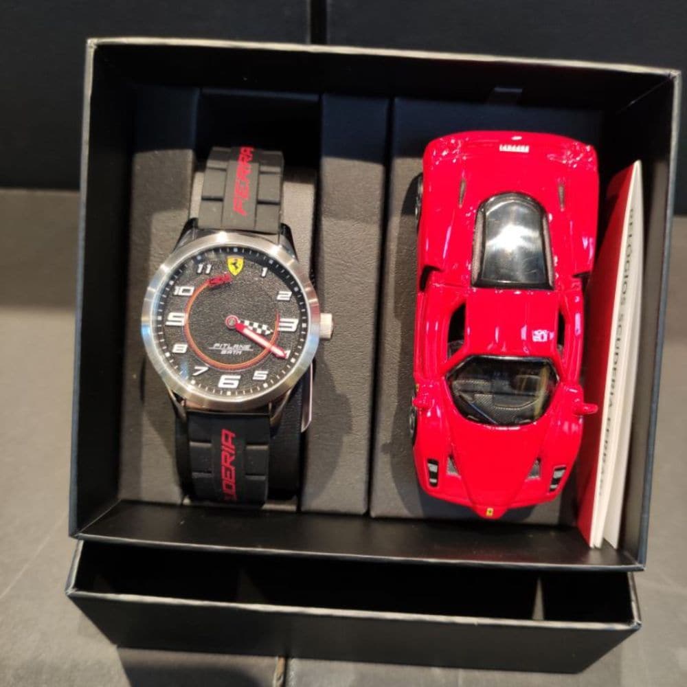 FERRARI SCUDERIA PITLANE 0870043 UNISEX WATCH - H2 Hub Watches
