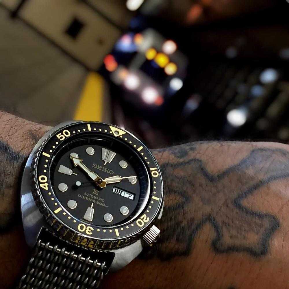 SEIKO PROSPEX DIVER SRP775K1 AUTOMATIC STAINLESS STEEL MEN'S SILVER WATCH - H2 Hub Watches