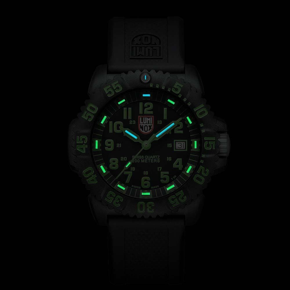 LUMINOX LM3067 COLORMARK NAVY SEAL MEN'S WATCH - H2 Hub Watches