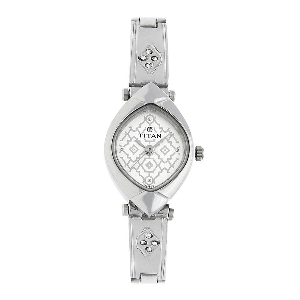 Snapdeal titan hotsell raga ladies watch