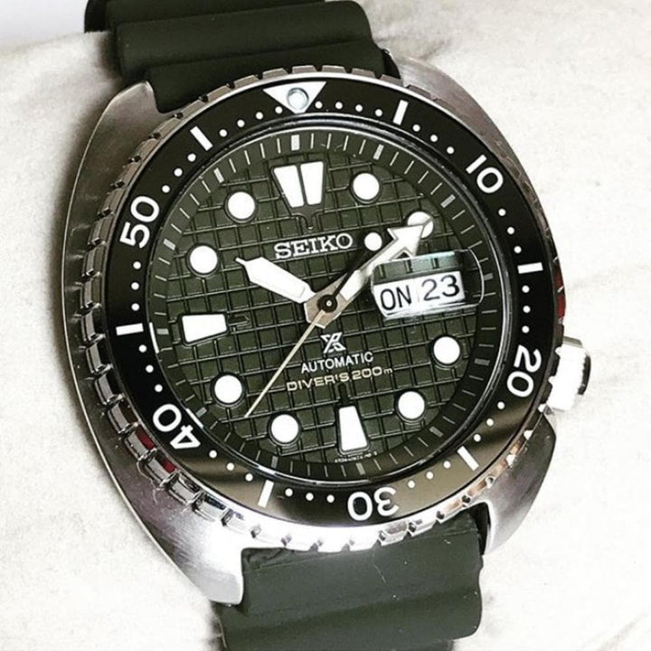 SEIKO PROSPEX SRPE05K1 DIVER MEN'S WATCH - H2 Hub Watches
