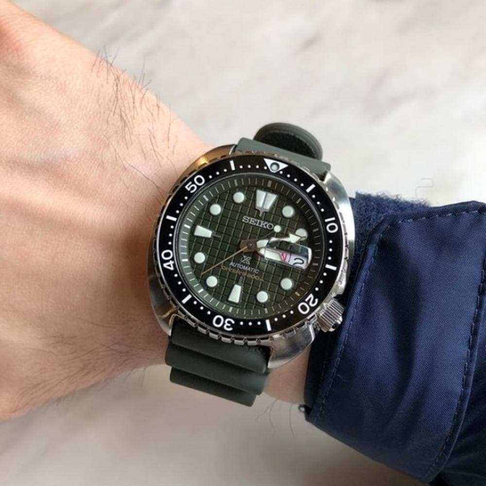 SEIKO PROSPEX SRPE05K1 DIVER MEN'S WATCH - H2 Hub Watches