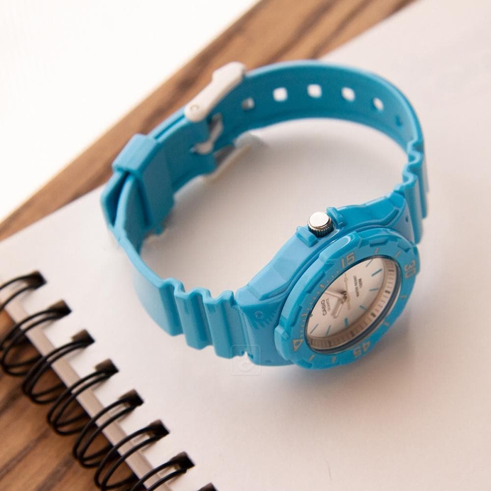 CASIO GENERAL LRW-200H-2E3VDF UNISEX'S WATCH - H2 Hub Watches