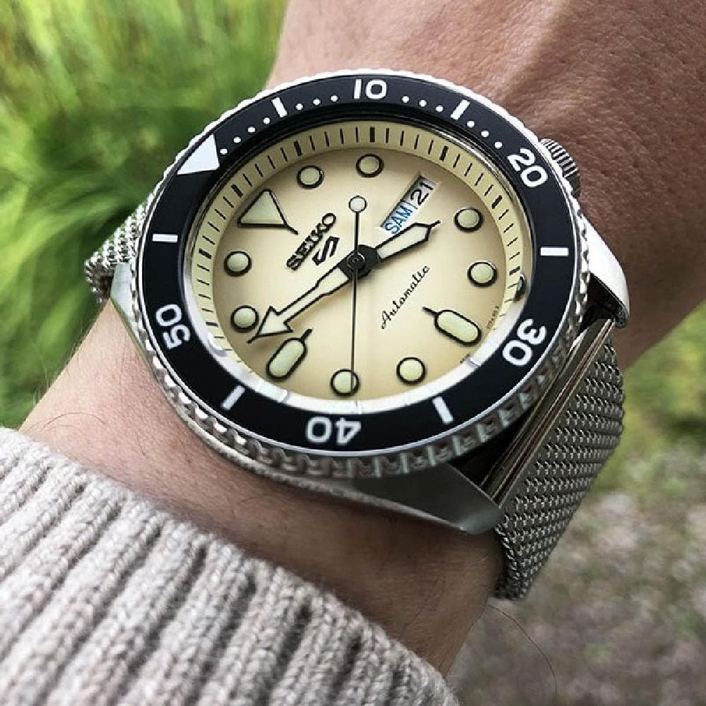 SEIKO 5 SPORTS SRPD67K1 MEN'S WATCH - H2 Hub Watches