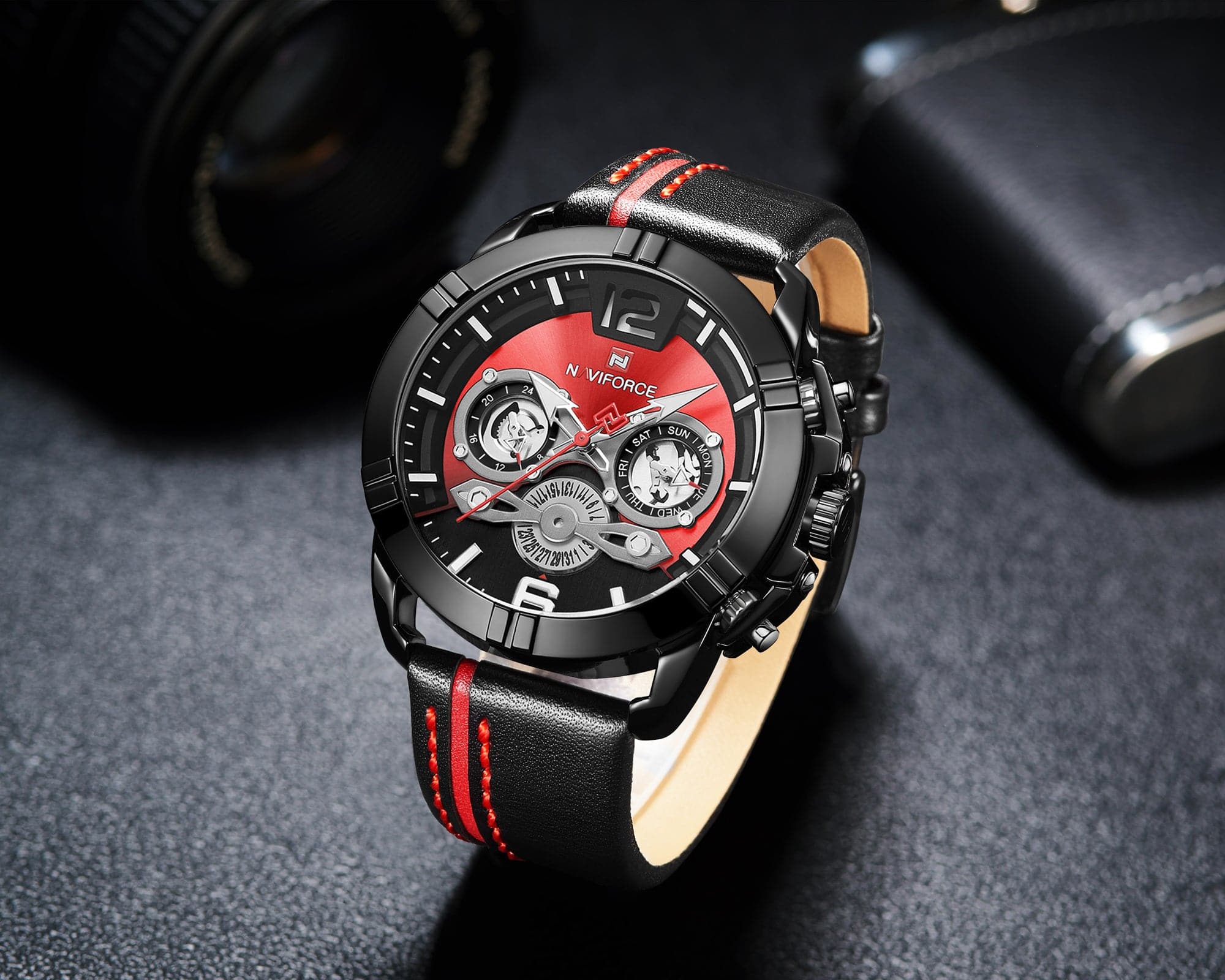 NAVIFORCE ANALOG NF9168 B/R/B STAINLESS STEEL CHRONOGRAPH QUARTZ MEN'S WATCH - H2 Hub Watches