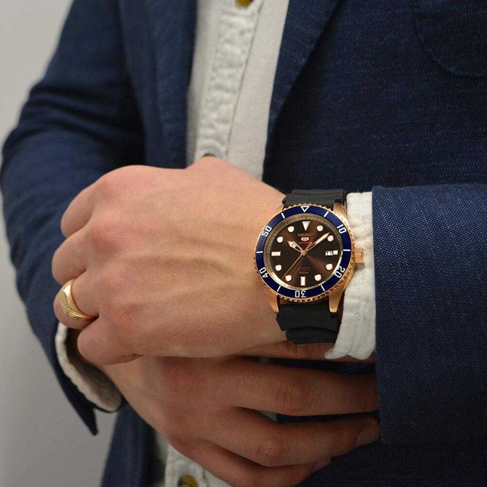 SEIKO 5 SPORTS SRPB96K1 AUTOMATIC MEN'S BLUE RUBBER STRAP WATCH - H2 Hub Watches
