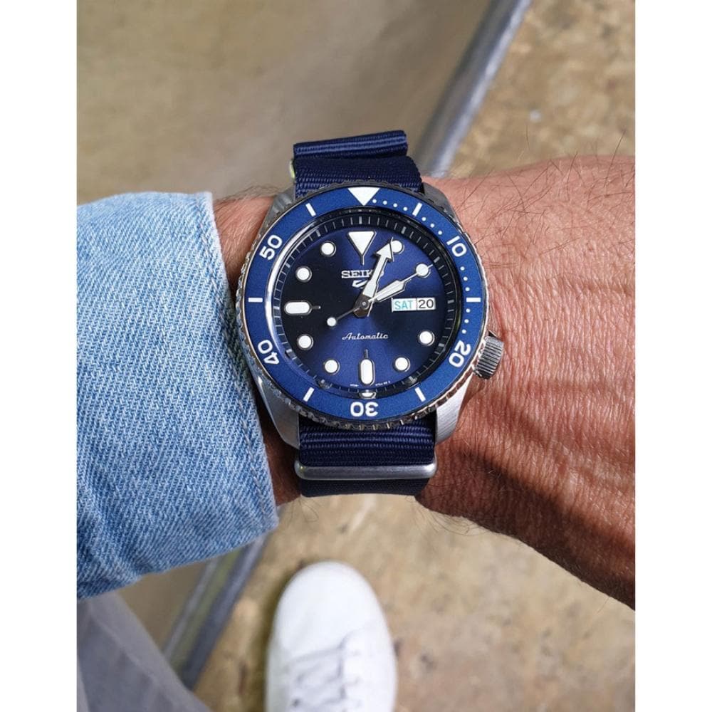 SEIKO 5 SPORTS SRPD51K2 MEN'S WATCH - H2 Hub Watches