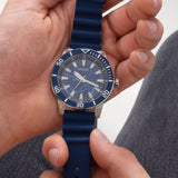Guess Analog Blue Dial And Rubber Strap Men Watch GW0420G1