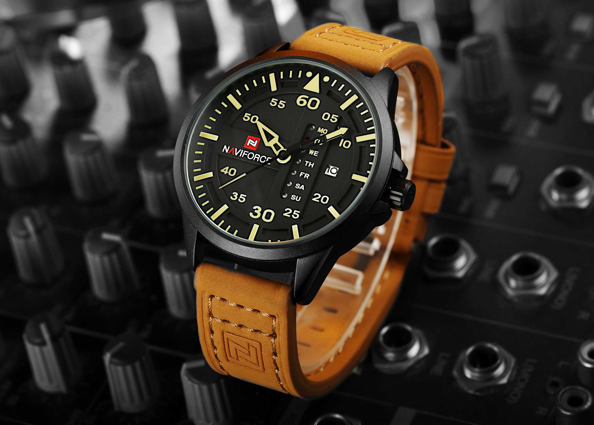 NAVIFORCE NF9074-B-Y-BN MEN'S ANALOG WATCH - H2 Hub Watches